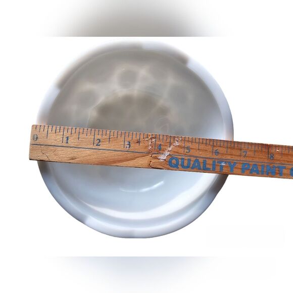 Vintage Milk Glass Footed Bowl Pressed Glass Diamond Star Pattern Collectible - Picture 8 of 10